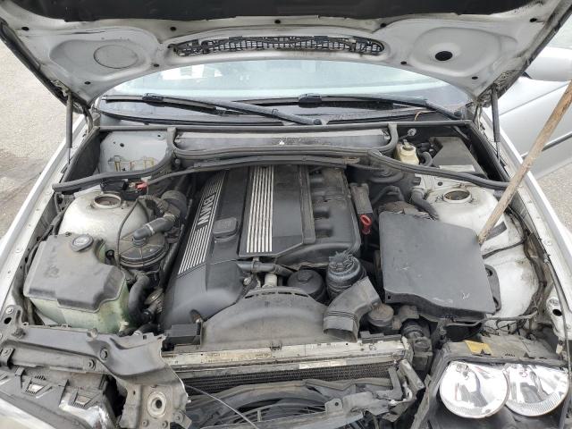 Photo 11 from auction – 2003 BMW 330 I with VIN WBAEV53403KM32077
