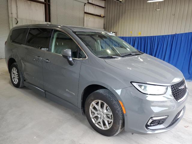 Photo 4 from auction – 2023 CHRYSLER PACIFICA T with VIN 2C4RC1BG4PR574843