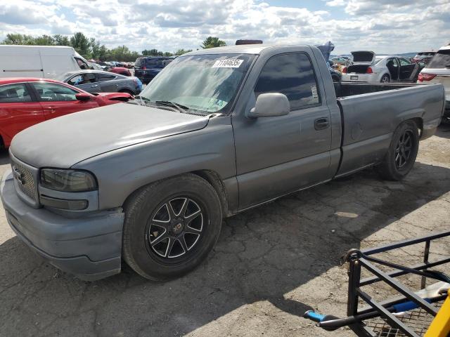GMC NEW SIERRA 2002 مع رقم تعريف المركبة 1GTEC14V02Z275407 - صورة من المزاد
