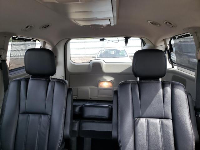 Photo 10 from auction – 2013 CHRYSLER TOWN & COU with VIN 2C4RC1BG8DR801995