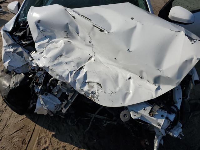 Photo 11 from auction – 2016 TOYOTA COROLLA L with VIN 5YFBURHE5GP517599