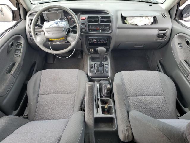 Photo 8 from auction – 2002 CHEVROLET TRACKER with VIN 2CNBJ13C526947171