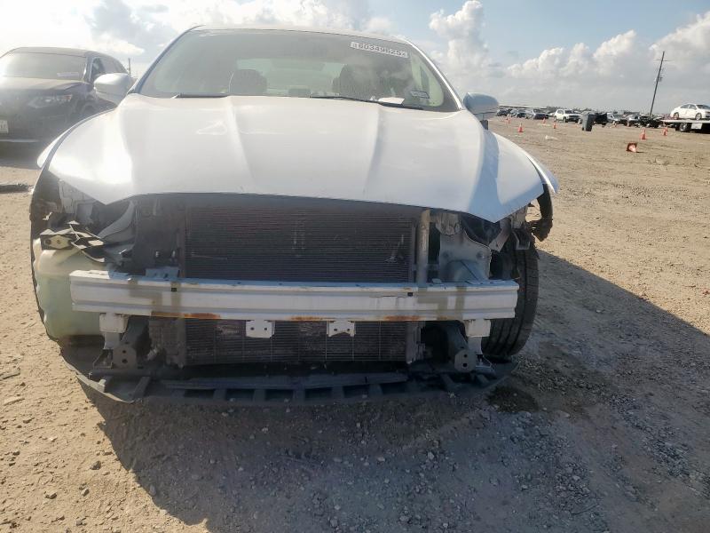 Photo 5 from auction – 2016 FORD FUSION SE with VIN 3FA6P0HD4GR314246