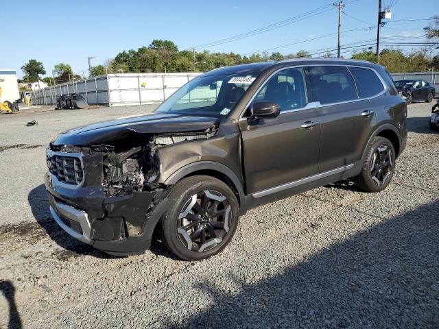 KIA TELLURIDE S 2023 with VIN 5XYP6DGC9PG396311 - Photo from auction