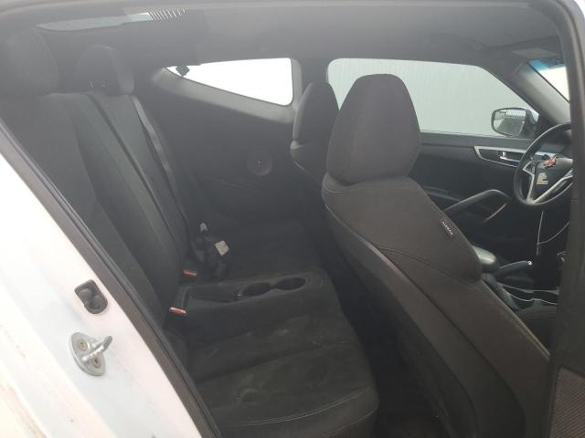 Photo 11 from auction – 2016 HYUNDAI VELOSTER with VIN KMHTC6AD5GU277248
