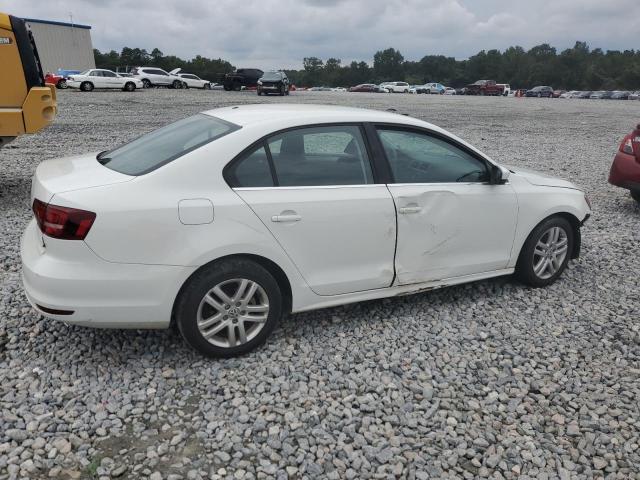 Photo 3 from auction – 2017 VOLKSWAGEN JETTA S with VIN 3VW2B7AJ2HM220670