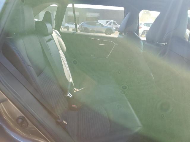 Photo 11 from auction – 2020 TOYOTA RAV4 XSE with VIN JTMEWRFV2LD537624