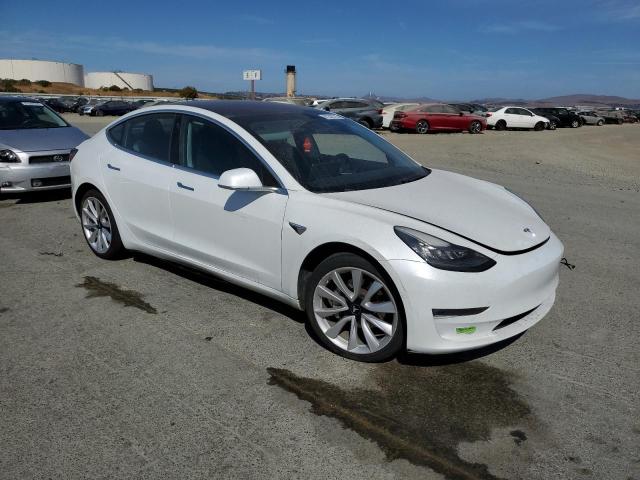 Photo 4 from auction – 2018 TESLA MODEL 3 with VIN 5YJ3E1EA3JF050383