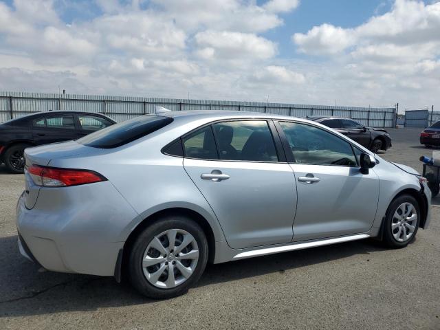 Photo 3 from auction – 2022 TOYOTA COROLLA LE with VIN JTDEPMAE1N3001697