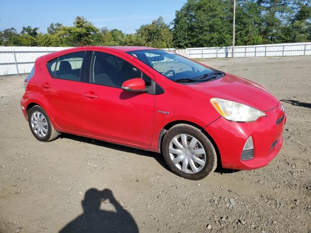 Photo 4 from auction – 2014 TOYOTA PRIUS C with VIN JTDKDTB3XE1562043