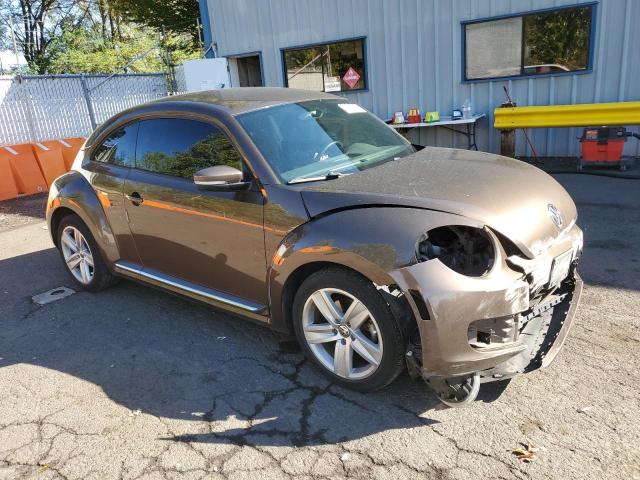 Photo 4 from auction – 2012 VOLKSWAGEN BEETLE with VIN 3VWJP7AT2CM642218