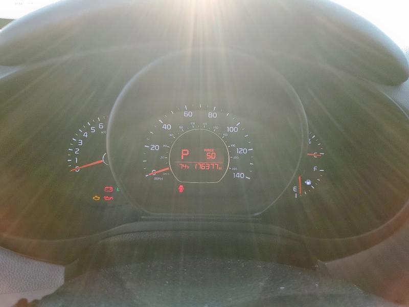 Photo 9 from auction – 2014 KIA SOUL with VIN KNDJN2A26E7073695