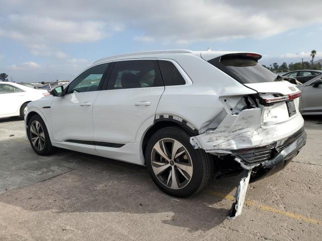 Photo 2 from auction – 2024 AUDI Q8 E-TRON with VIN WA15AAGE4RB029068