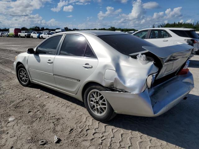 Photo 2 from auction – 2002 TOYOTA CAMRY LE with VIN 4T1BE32K12U562006