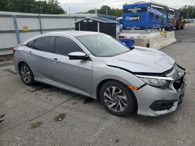Photo 4 from auction – 2018 HONDA CIVIC EX with VIN 2HGFC2F73JH538790