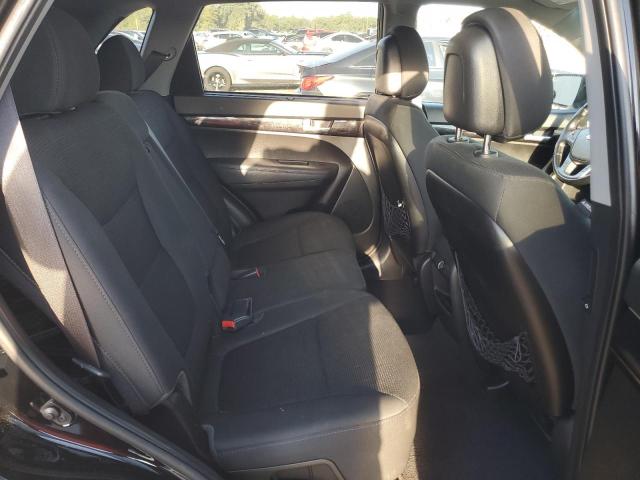 Photo 11 from auction – 2014 KIA SORENTO LX with VIN 5XYKTCA68EG496770