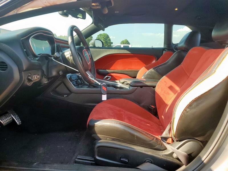 Photo 7 from auction – 2018 DODGE CHALLENGER with VIN 2C3CDZAG2JH311139