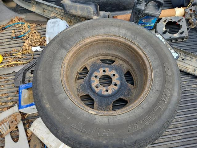 Photo 12 from auction – 2005 FORD F150 with VIN 1FTRX12W95FA20956