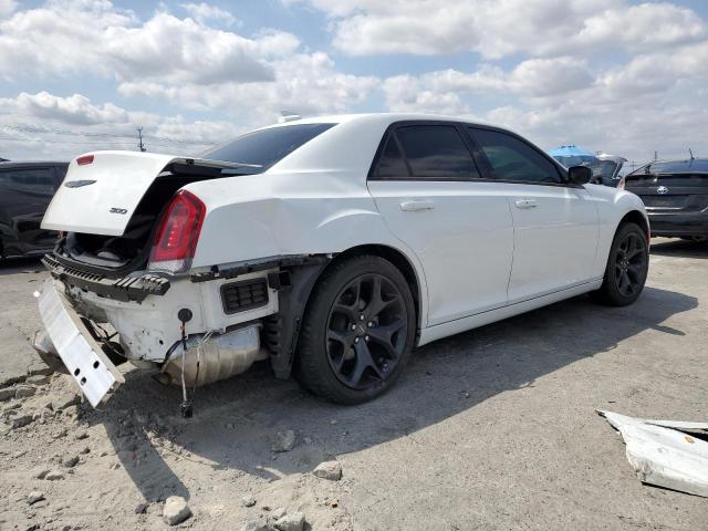Photo 3 from auction – 2022 CHRYSLER 300 TOURING with VIN 2C3CCAAG3NH167871