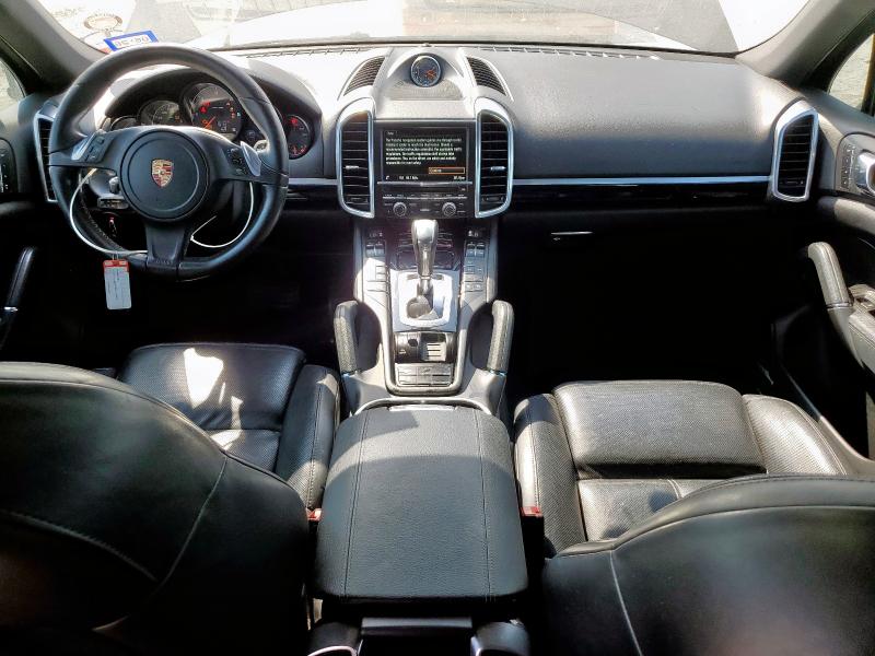 Photo 8 from auction – 2014 PORSCHE CAYENNE with VIN WP1AF2A28ELA44721