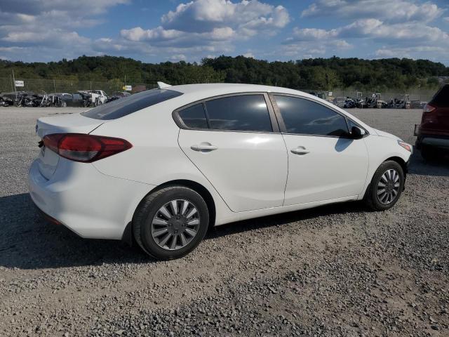 Photo 3 from auction – 2017 KIA FORTE LX with VIN 3KPFK4A79HE040135