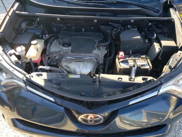 Photo 12 from auction – 2017 TOYOTA RAV4 XLE with VIN 2T3RFREVXHW653697