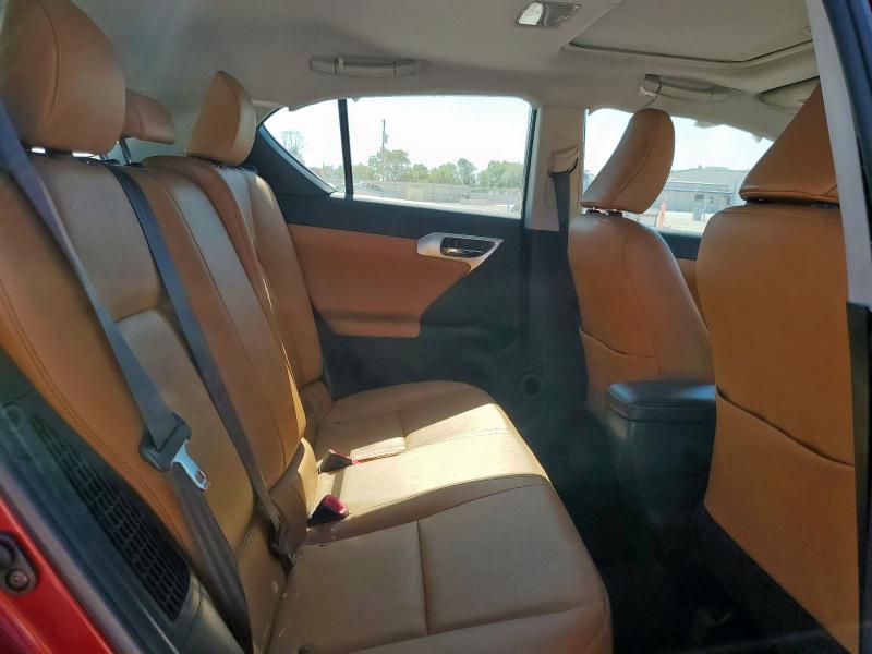 Photo 11 from auction – 2013 LEXUS CT 200 with VIN JTHKD5BH6D2126207