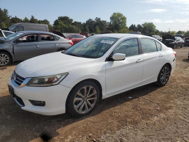 HONDA ACCORD 2015 with VIN 1HGCR2F58FA124751 - Photo from auction