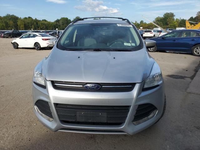 Photo 5 from auction – 2016 FORD ESCAPE SE with VIN 1FMCU9GX7GUB85588