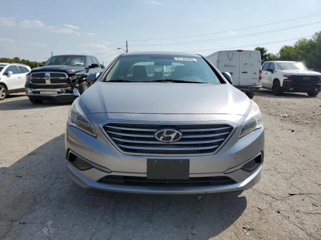 Photo 5 from auction – 2017 HYUNDAI SONATA SE with VIN 5NPE24AF6HH531406
