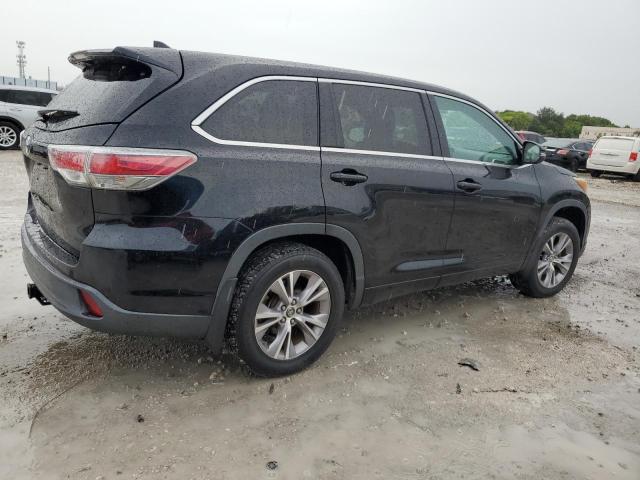Photo 3 from auction – 2016 TOYOTA HIGHLANDER with VIN 5TDBKRFH7GS242232