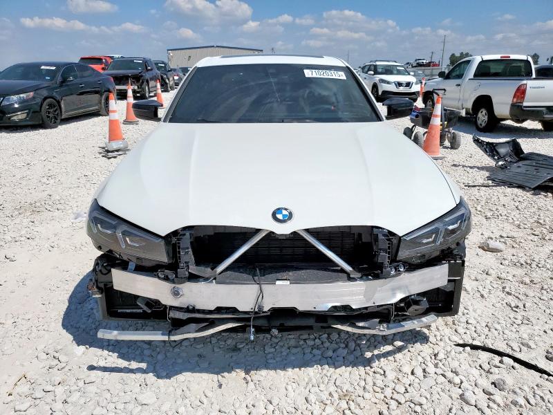 Photo 5 from auction – 2025 BMW M340XI with VIN 3MW69FT09S8F49104