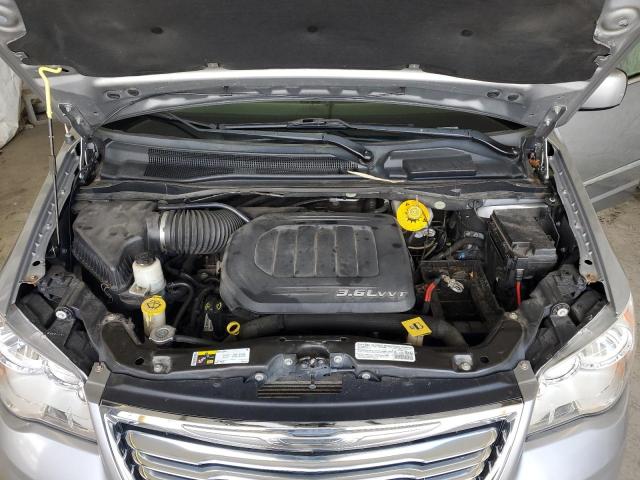 Photo 12 from auction – 2014 CHRYSLER TOWN & COU with VIN 2C4RC1BG2ER138361