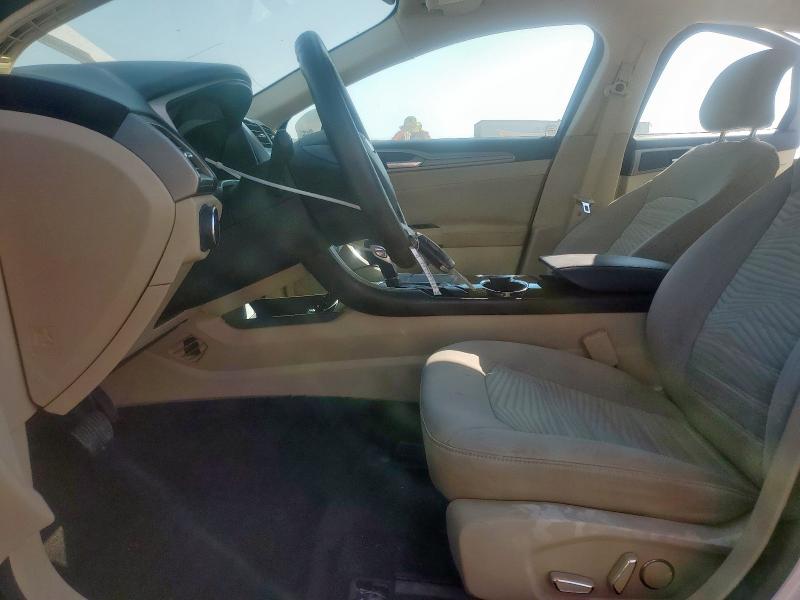 Photo 7 from auction – 2016 FORD FUSION SE with VIN 3FA6P0HD4GR314246