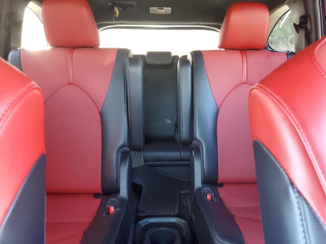 Photo 10 from auction – 2022 TOYOTA HIGHLANDER with VIN 5TDLZRBH7NS239902