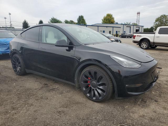 Foto 4 de la subasta – 2023 TESLA MODEL Y con VIN 7SAYGDEF0PF802727