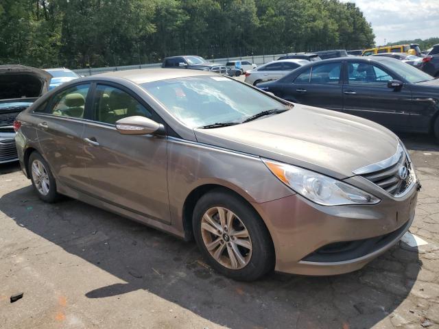 Photo 4 from auction – 2014 HYUNDAI SONATA with VIN 5NPEB4AC8EH898213