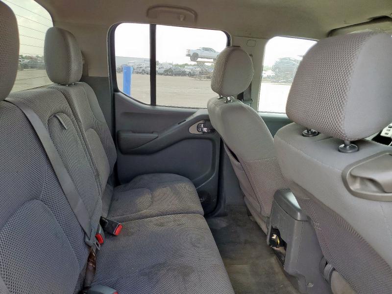 Photo 10 from auction – 2006 NISSAN FRONTIER C with VIN 1N6AD07U56C422142