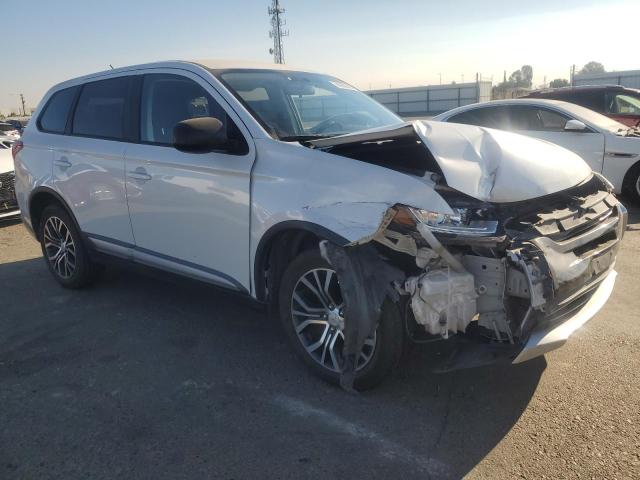 Photo 4 from auction – 2016 MITSUBISHI OUTLANDER ES with VIN JA4AD2A39GZ000379