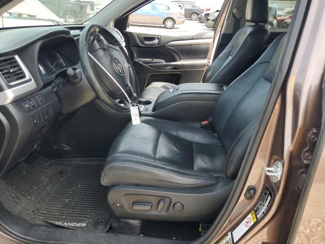 Photo 7 from auction – 2017 TOYOTA HIGHLANDER SE with VIN 5TDKZRFH2HS188111