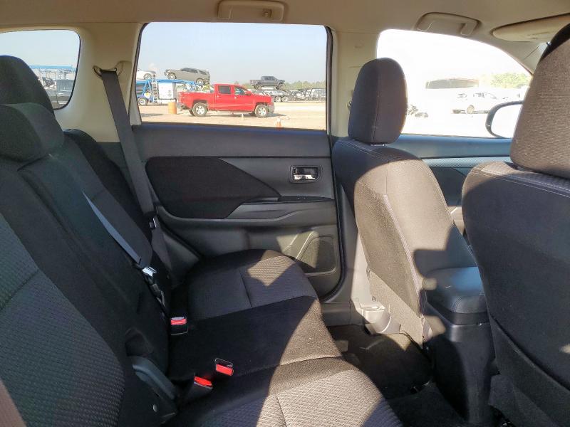 Photo 10 from auction – 2017 MITSUBISHI OUTLANDER with VIN JA4AD2A38HZ034461