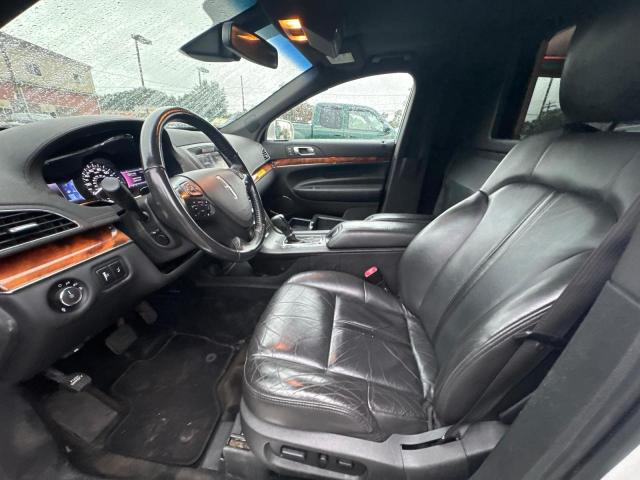 Photo 5 from auction – 2013 LINCOLN MKT with VIN 2L1MJ5LK9DBL55534