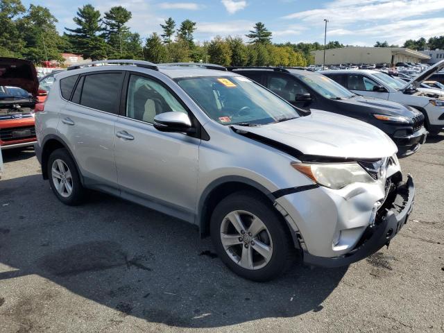 Photo 4 from auction – 2014 TOYOTA RAV4 XLE with VIN 2T3RFREV6EW205078