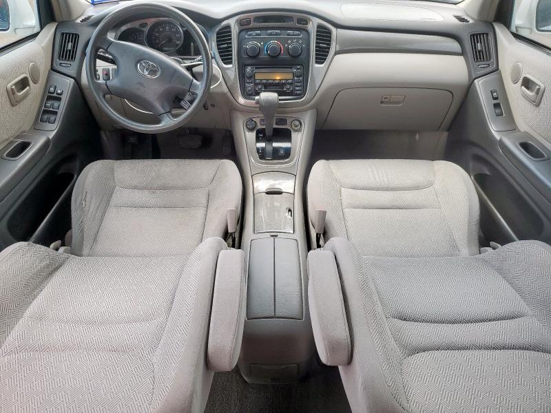 Photo 8 from auction – 2002 TOYOTA HIGHLANDER with VIN JTEGD21A920032420