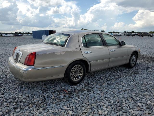 Photo 3 from auction – 2000 LINCOLN TOWN CAR S with VIN 1LNHM82W2YY928344
