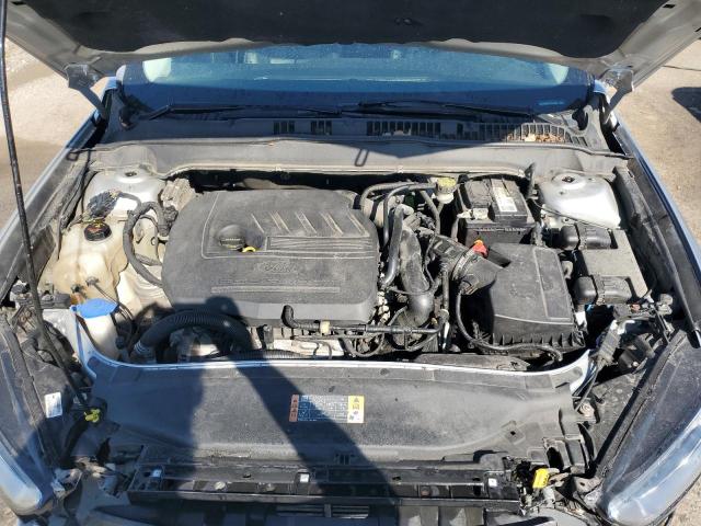 Photo 11 from auction – 2016 FORD FUSION SE with VIN 3FA6P0HD3GR380948