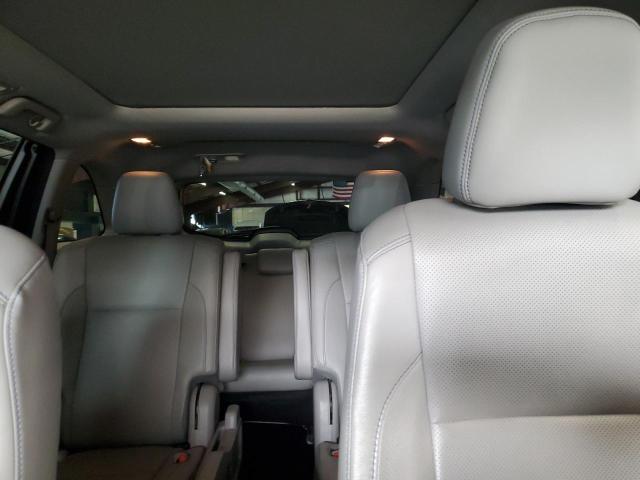 Photo 10 from auction – 2018 TOYOTA HIGHLANDER with VIN 5TDDZRFH3JS900320