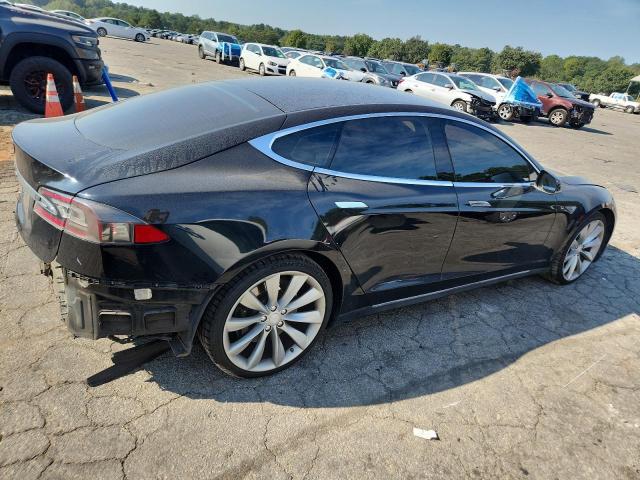 Photo 3 from auction – 2015 TESLA MODEL S with VIN 5YJSA1E19FF114702