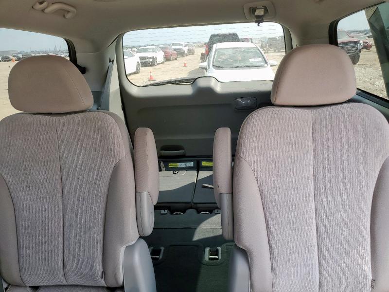 Photo 10 from auction – 2011 KIA SEDONA LX with VIN KNDMG4C72B6364269