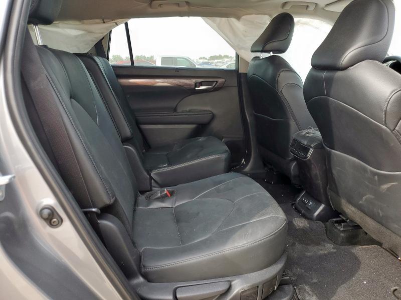 Photo 11 from auction – 2025 TOYOTA HIGHLANDER with VIN 5TDXBRCH9SS675196
